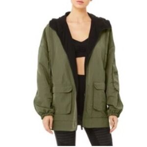 Alo yoga reversible legion jacket